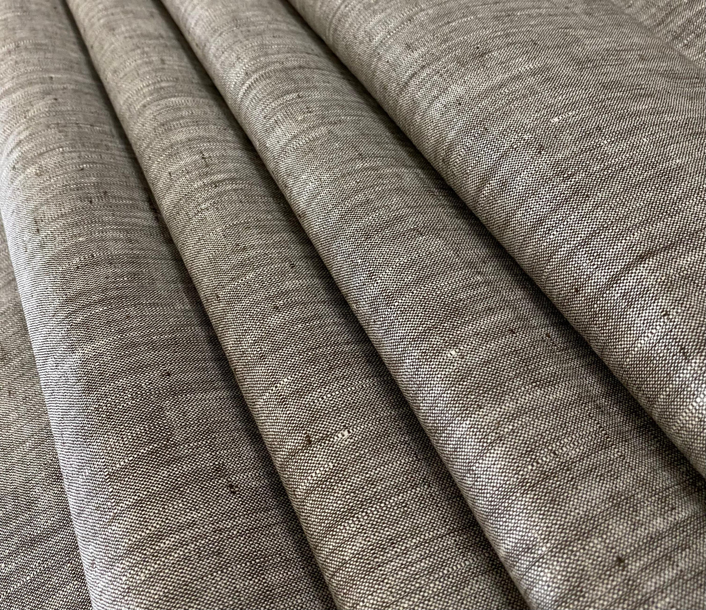 Light Grey White Solid Suiting- Premium Dyed Linen Fabric TW-016