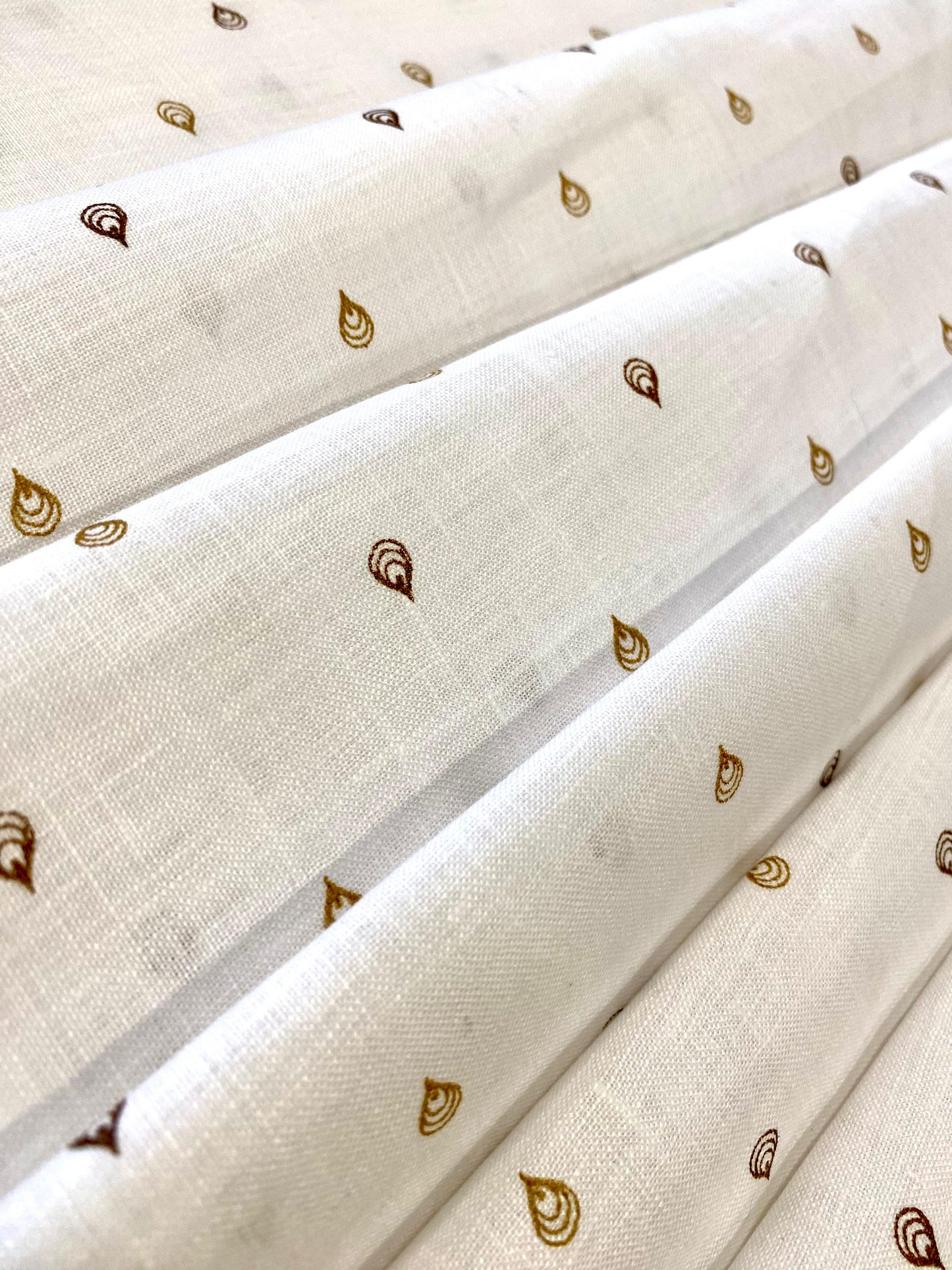 White Allover Printed Linen Fabric - Dyed Premium Linen Fabric BCO-21054